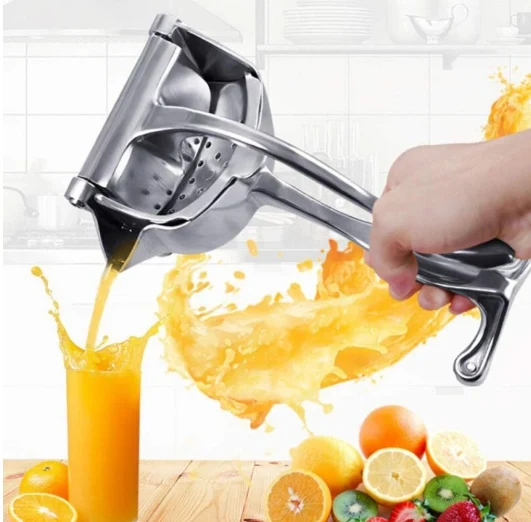 Manual juicer