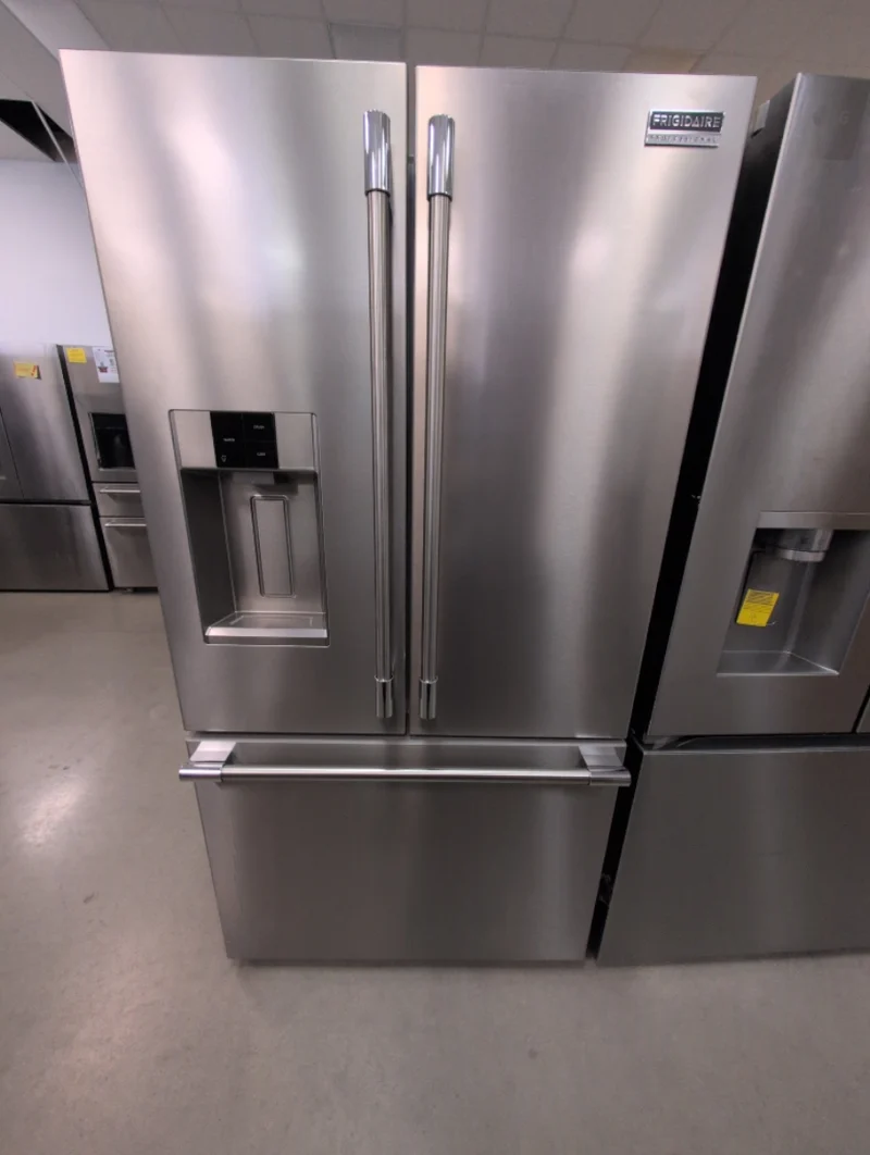 PRFC2383AF - REFRIGERATORS - Frigidaire Professional - French 3-Door - Stainless Steel - Open Box